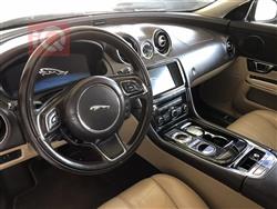 جاكوار XJ